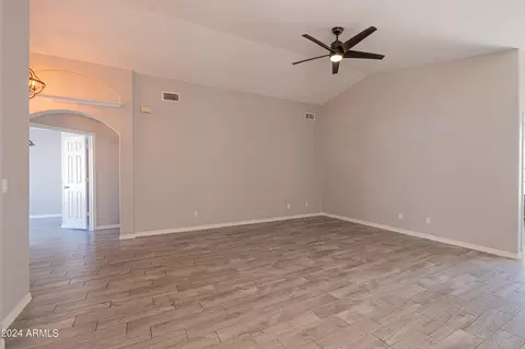 18043 N 12th Pl, Phoenix, AZ 85022 photo 16