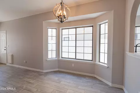 18043 N 12th Pl, Phoenix, AZ 85022 photo 12
