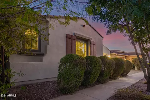 10521 E Hawk Ave, Mesa, AZ 85212 photo 4