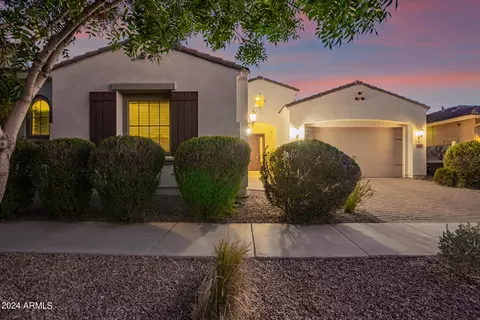 10521 E Hawk Ave, Mesa, AZ 85212