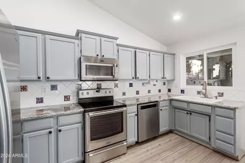 Kitchen - 950 E Inca St, Mesa, AZ 85203 photo 2 of 2