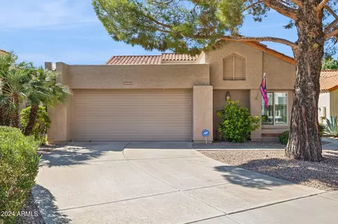 10063 E Calle De Cielo Cir E, Scottsdale, AZ 85258