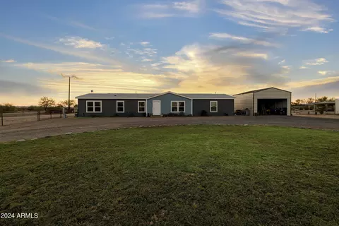 32888 N Joel Rd, San Tan Valley, AZ 85143