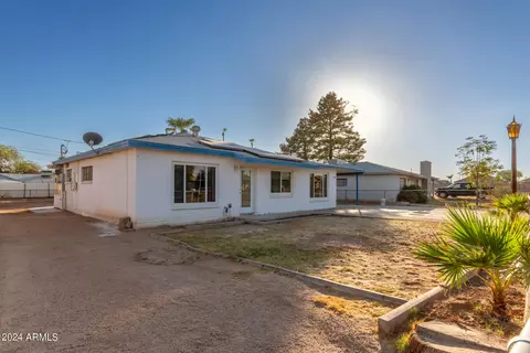 109 4th Ave E, Buckeye, AZ 85326 photo 2