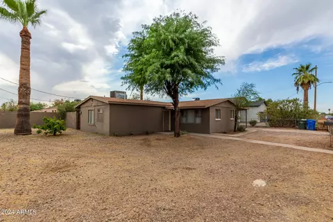 1951 E Monte Vista Rd, Phoenix, AZ 85006 photo 2