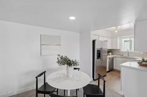 4728 E Belleview St, Phoenix, AZ 85008 photo 9