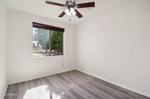 1129 W Stella Ln, Phoenix, AZ 85013 photo 15