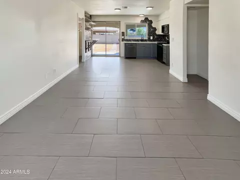 2731 E John Cabot Rd, Phoenix, AZ 85032 photo 3