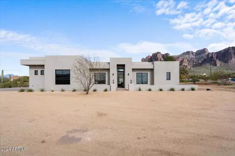 5456 E Mining Camp St, Apache Junction, AZ 85119 photo 3