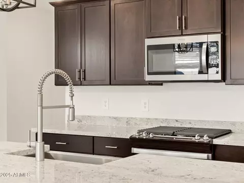 16030 W Hackamore Dr, Surprise, AZ 85387 photo 10