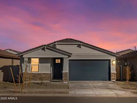 16030 W Hackamore Dr, Surprise, AZ 85387 photo 2