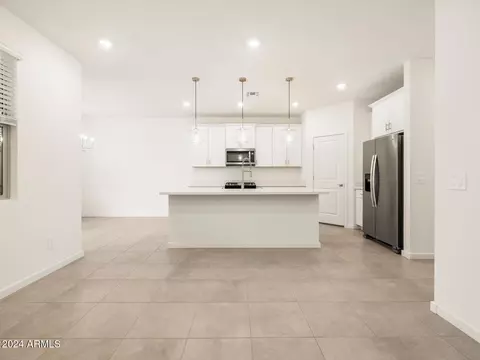 16032 W Hackamore Dr, Surprise, AZ 85387 photo 17