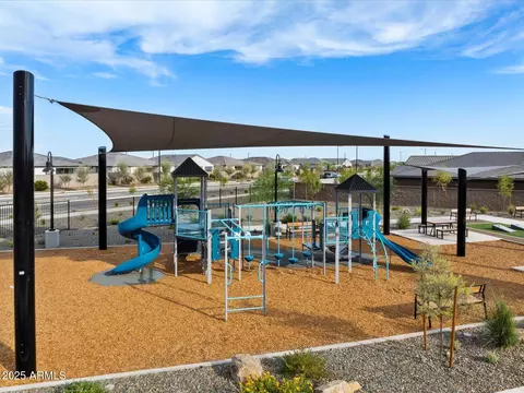 16032 W Hackamore Dr, Surprise, AZ 85387 photo 52