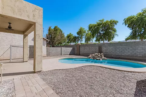 1813 E Donner Dr, Phoenix, AZ 85042 photo 36