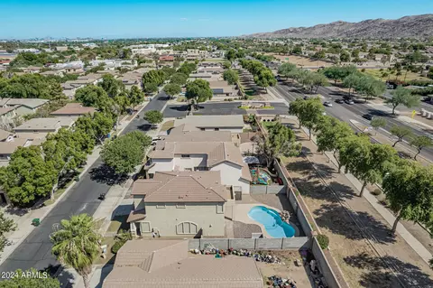 1813 E Donner Dr, Phoenix, AZ 85042 photo 53