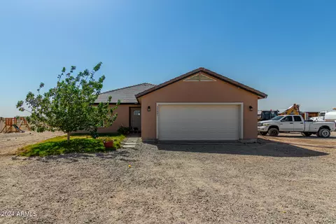 34421 W Roosevelt St, Tonopah, AZ 85354
