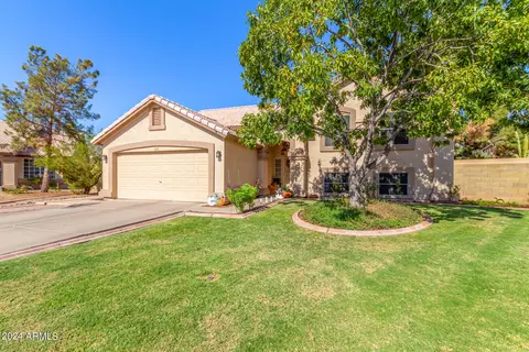 831 N Owl Dr, Gilbert, AZ 85234 photo 5