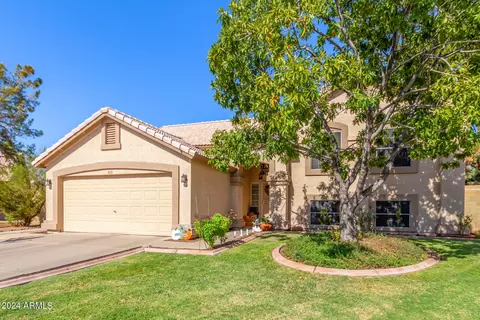 831 N Owl Dr, Gilbert, AZ 85234 photo 6