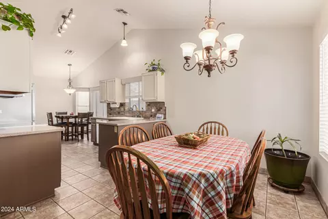831 N Owl Dr, Gilbert, AZ 85234 photo 18