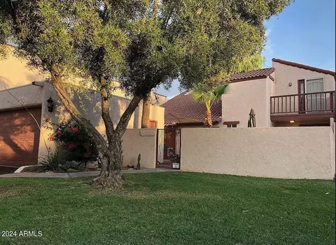 2131 E Rosarita Dr, Tempe, AZ 85281