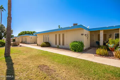 10970 W Coggins Dr, Sun City, AZ 85351