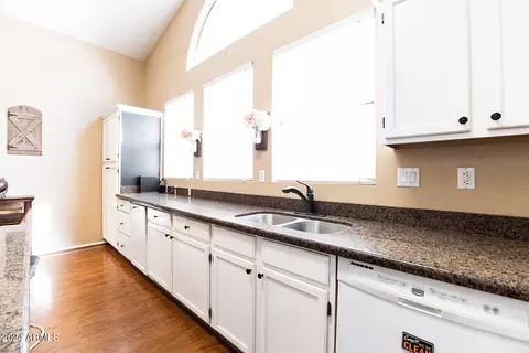 1431 E San Remo Ave, Gilbert, AZ 85234 photo 4