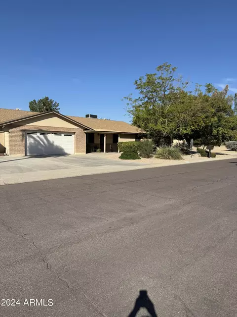 4934 W Monte Cristo Ave W, Glendale, AZ 85306
