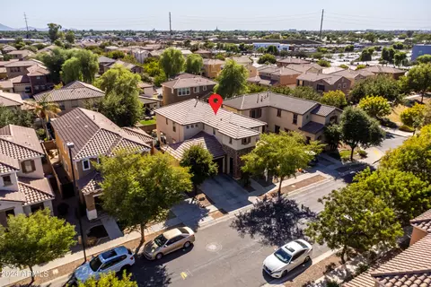 View/Area - 3255 E Milky Way, Gilbert, AZ 85295 photo 1 of 21