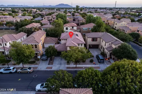 View/Area - 3255 E Milky Way, Gilbert, AZ 85295 photo 9 of 21