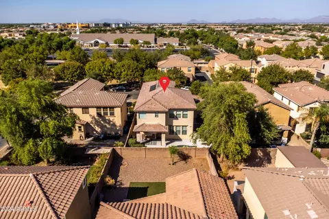 View/Area - 3255 E Milky Way, Gilbert, AZ 85295 photo 5 of 21
