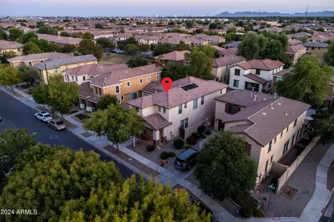 View/Area - 3255 E Milky Way, Gilbert, AZ 85295 photo 10 of 21