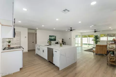 514 E Orion St, Tempe, AZ 85283 photo 19