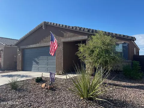 4584 W Stickleaf Way, San Tan Valley, AZ 85142