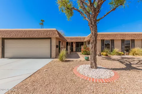 9802 N 102nd Dr, Sun City, AZ 85351
