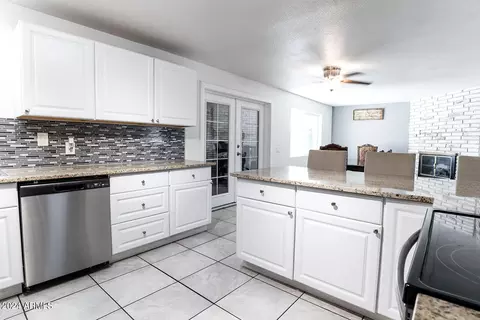 277 S Palo Verde Dr, Apache Junction, AZ 85120 photo 1