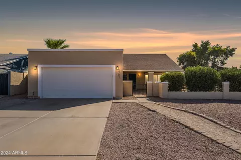 1701 N Burbank Ct, Chandler, AZ 85225