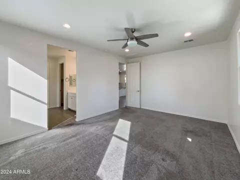 741 E Liberty Ln, Gilbert, AZ 85296 photo 5