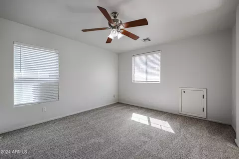 6949 S 7th Ln, Phoenix, AZ 85041 photo 30