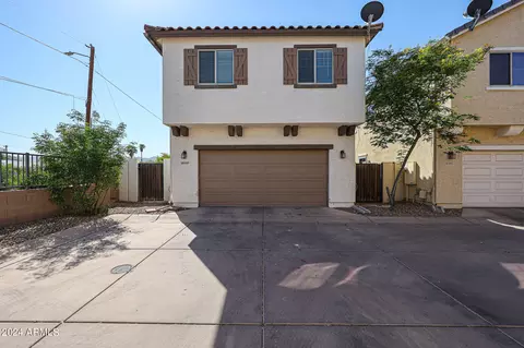 6949 S 7th Ln, Phoenix, AZ 85041 photo 6