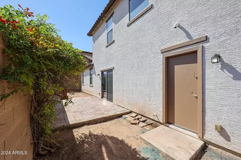6949 S 7th Ln, Phoenix, AZ 85041 photo 33