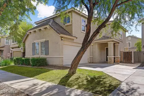2319 E Pecan Rd, Phoenix, AZ 85040