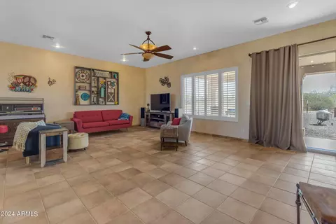 Living - 38332 N 25th Ave, Phoenix, AZ 85086 photo 3 of 3