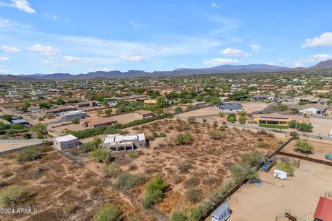 View/Area - 38332 N 25th Ave, Phoenix, AZ 85086 photo 8 of 9