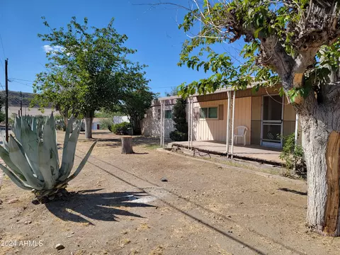 5490 E Lancaster St, Globe, AZ 85501 photo 2
