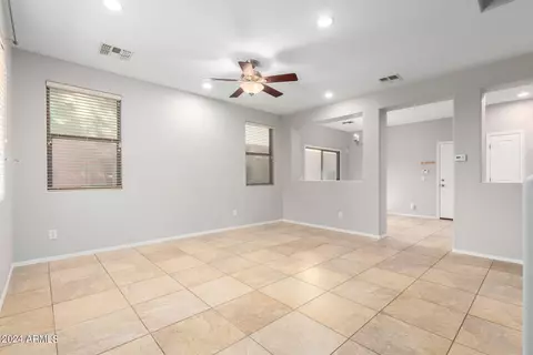 3874 E Santa Fe Ln, Gilbert, AZ 85297 photo 5