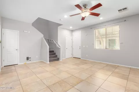 3874 E Santa Fe Ln, Gilbert, AZ 85297 photo 3