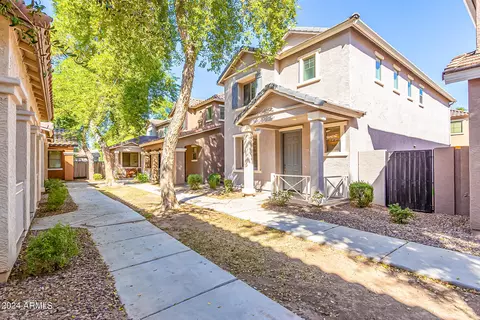 3874 E Santa Fe Ln, Gilbert, AZ 85297
