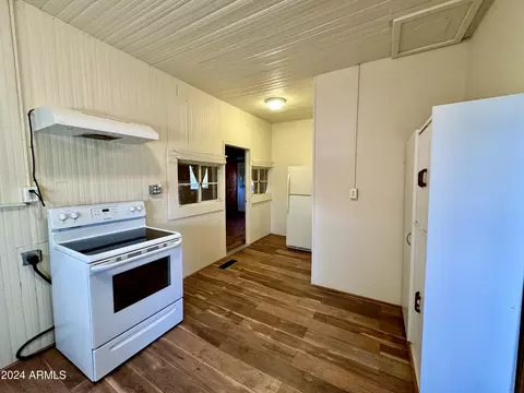 Kitchen - 401 Bisbee Rd, Bisbee, AZ 85603 photo 3 of 3