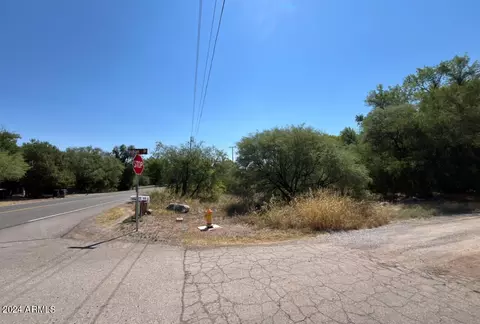 4966 N Montezuma Ave #306, Rimrock, AZ 86335