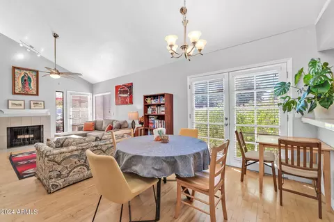 15431 N 1st St, Phoenix, AZ 85022